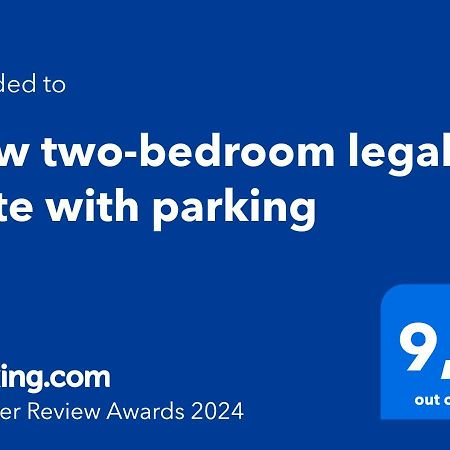 New Two-Bedroom Legal Suite With Parking Уайт-Рок Экстерьер фото